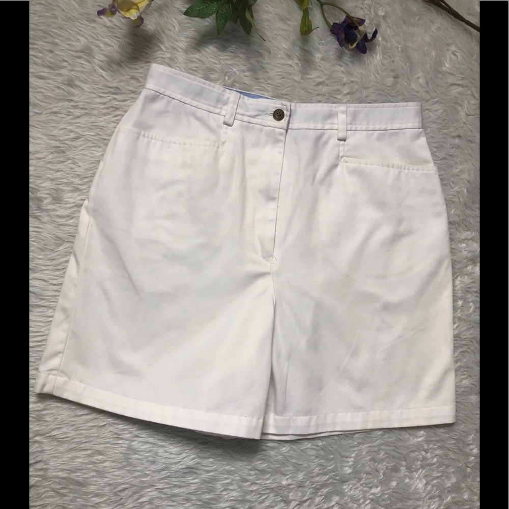 Liz Claiborne woman short size 12